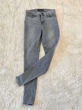 J Brand Women's Grey Skinny Jeans - Light Grey Wash